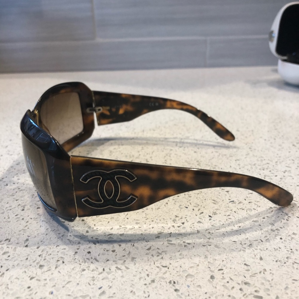 Chanel sunglasses
